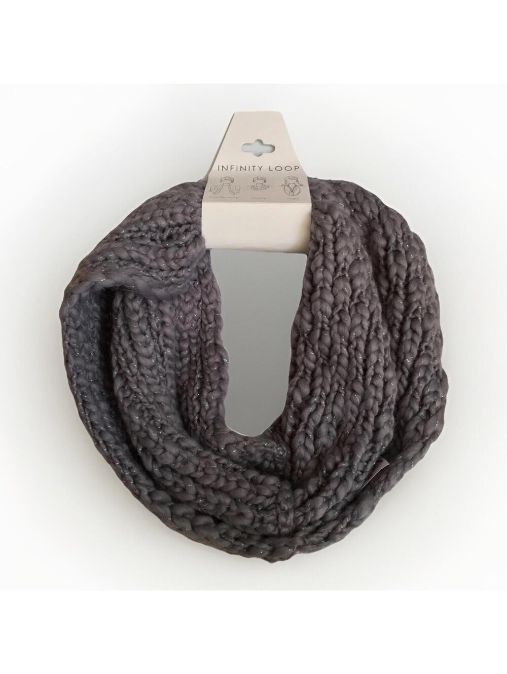 NWT VERA Sleet Gray Silver Metallic Infinity Loop Knit Scarf One Size